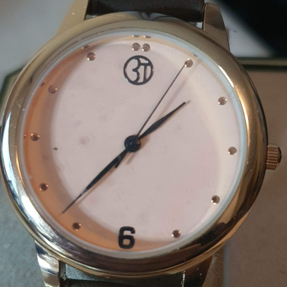 🦋10/$20🦋 3T Goldtone/Pink Leather Women's Watch